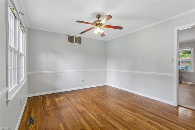 536 King Arthur DR, Virginia Beach, VA 23464