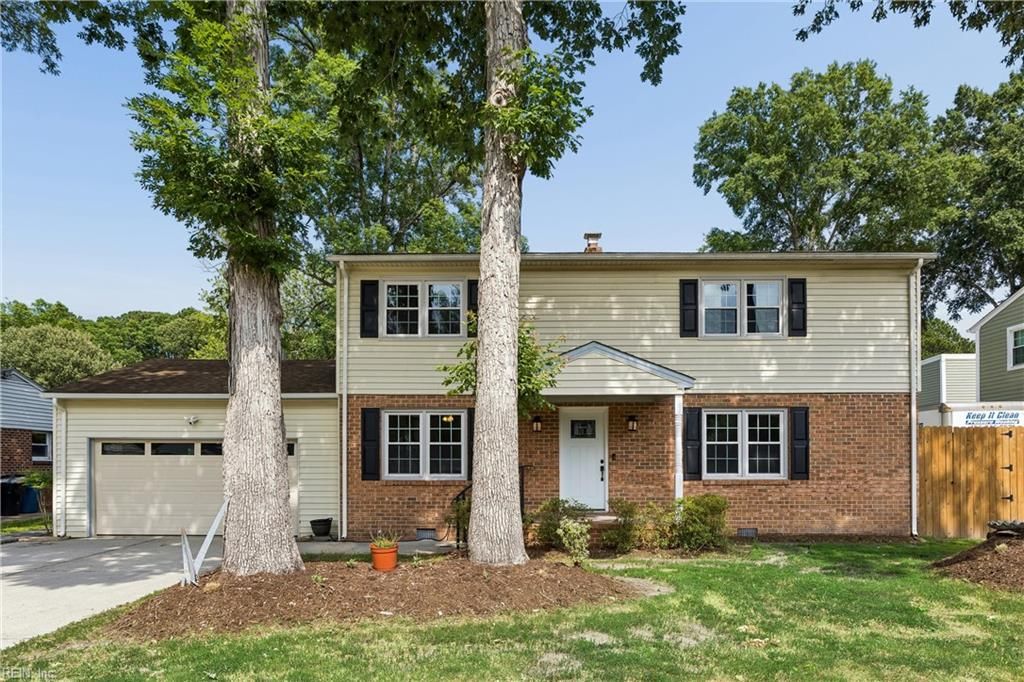 536 King Arthur DR, Virginia Beach, VA 23464