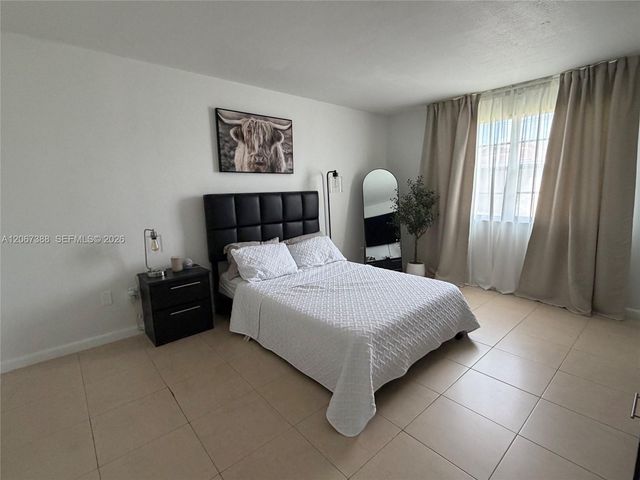 4550 NW 79th Avenue 2C, Doral, FL 33166