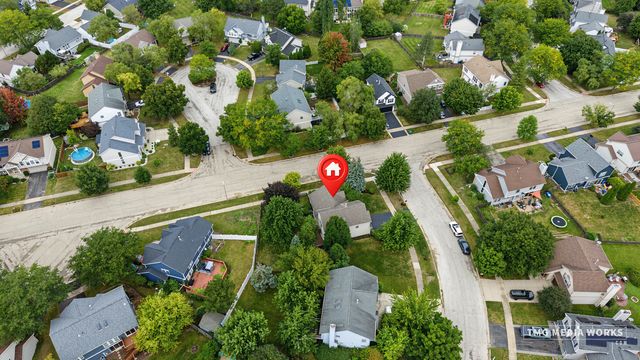 195 Meadow Lakes Boulevard, Aurora, IL 60504