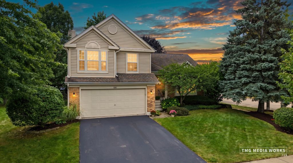 195 Meadow Lakes Boulevard, Aurora, IL 60504 — photo 2