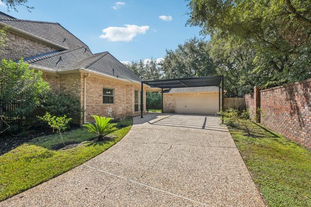 13331 Brentonwood Lane, Houston, TX 77077
