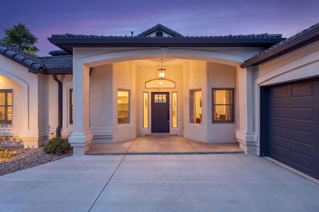 11127 Inverness Court NE, Albuquerque, NM 87111