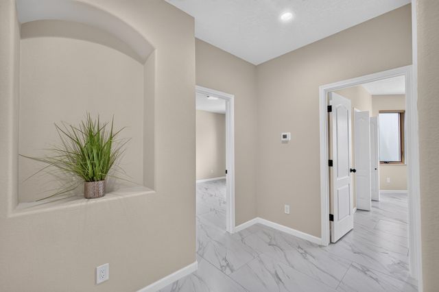 11127 Inverness Court NE, Albuquerque, NM 87111