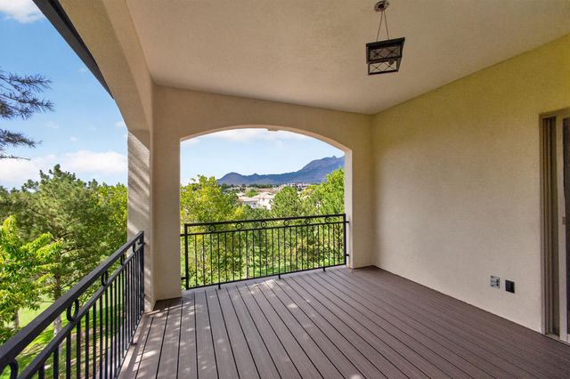 11127 Inverness Court NE, Albuquerque, NM 87111