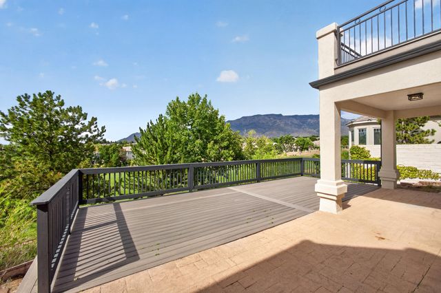 11127 Inverness Court NE, Albuquerque, NM 87111