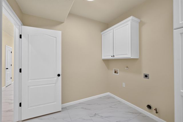 11127 Inverness Court NE, Albuquerque, NM 87111