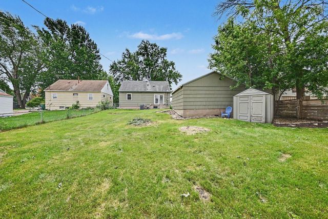 5602 57th Avenue N, Crystal, MN 55429