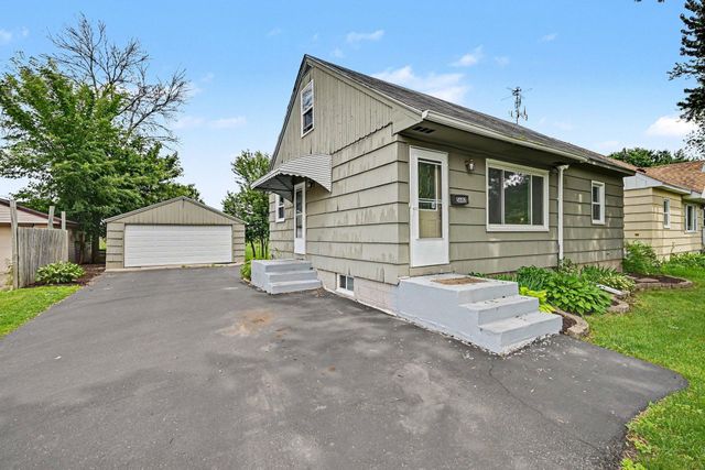5602 57th Avenue N, Crystal, MN 55429