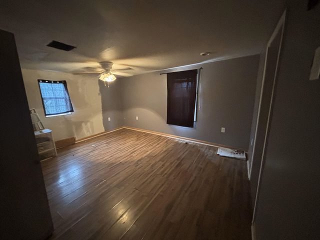 136 Jane Dr, Chauvin, LA 70344