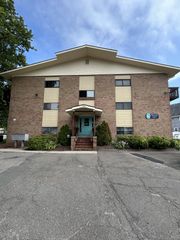159 Kings Highway APT 23, Milford, CT 06460