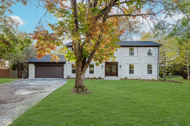10720 Lakeview Drive, Carmel, IN 46033