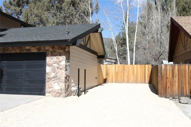 1087 Rocky Mountain Rd, Big Bear City, CA 92314