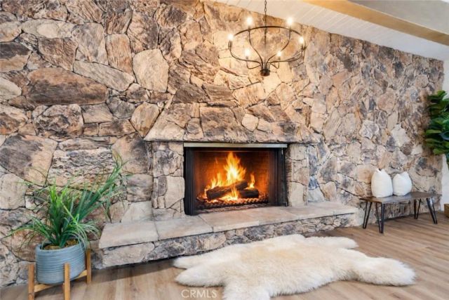 1087 Rocky Mountain Rd, Big Bear City, CA 92314