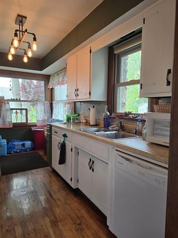 68482 White School Road, Sturgis, MI 49091