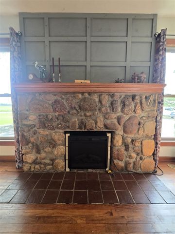 68482 White School Road, Sturgis, MI 49091