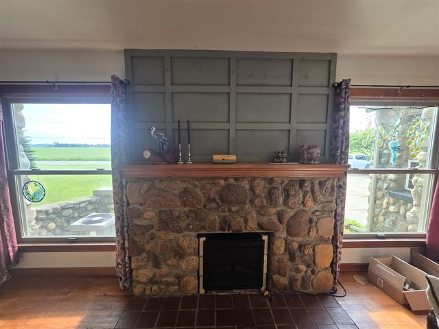 68482 White School Road, Sturgis, MI 49091