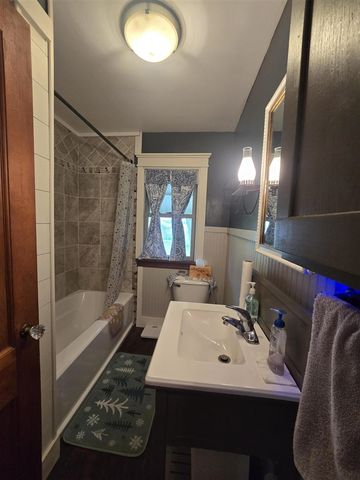 68482 White School Road, Sturgis, MI 49091