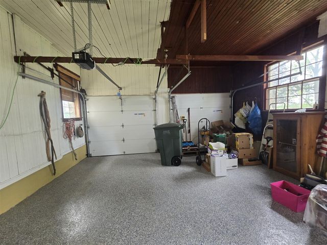 68482 White School Road, Sturgis, MI 49091