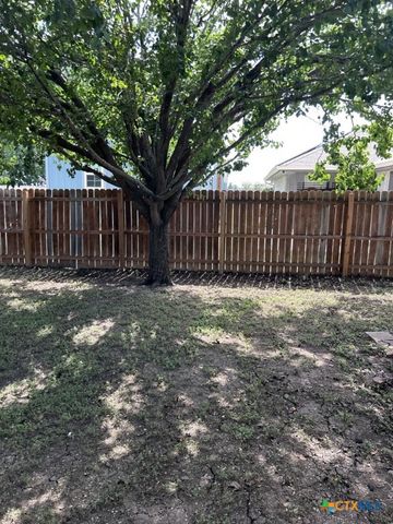 4402 Breckenridge Drive, Killeen, TX 76542