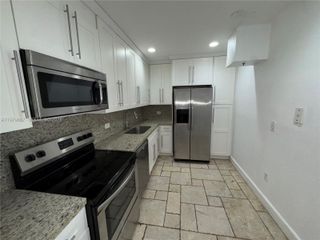 20505 E Country Club Dr 135, Aventura, FL 33180