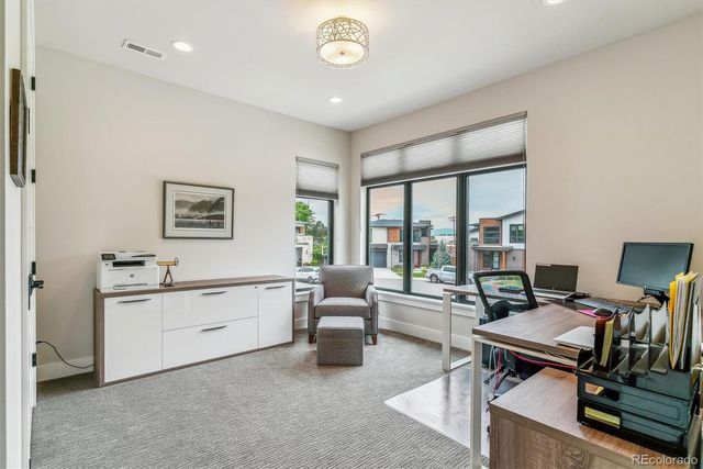 4274 E Dickenson Place, Denver, CO 80222