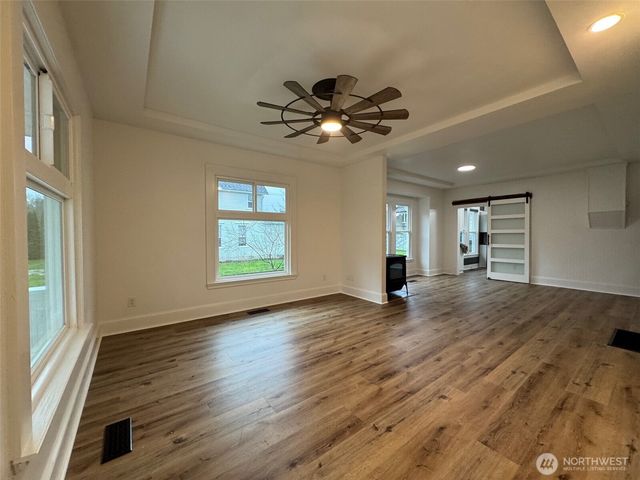 234 S Ferry Avenue, Monroe, WA 98272