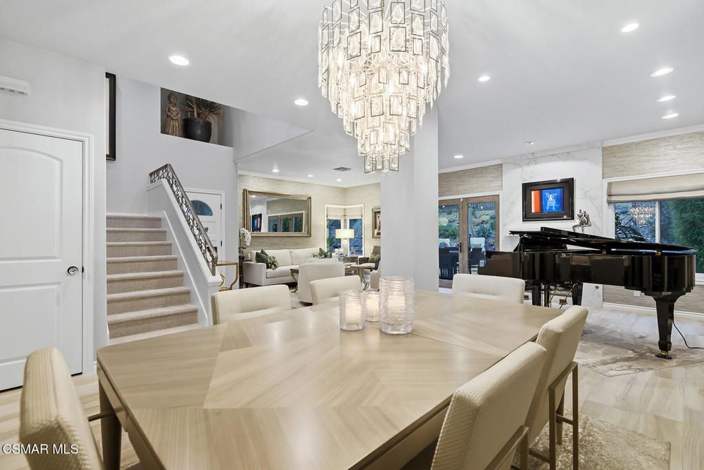 Image 13 of property listing at 5442 Westview Court, Westlake Village, CA 91362