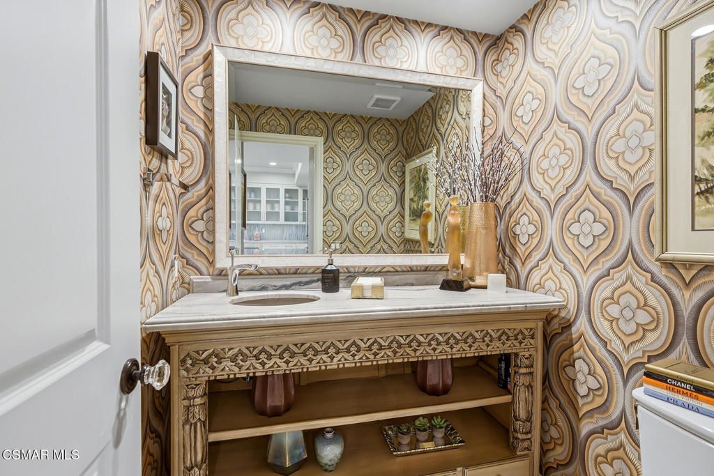 Image 17 of property listing at 5442 Westview Court, Westlake Village, CA 91362