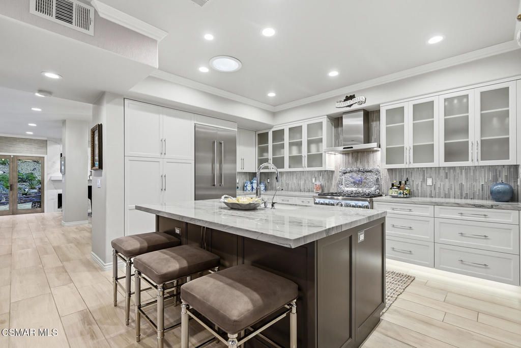 Image 21 of property listing at 5442 Westview Court, Westlake Village, CA 91362