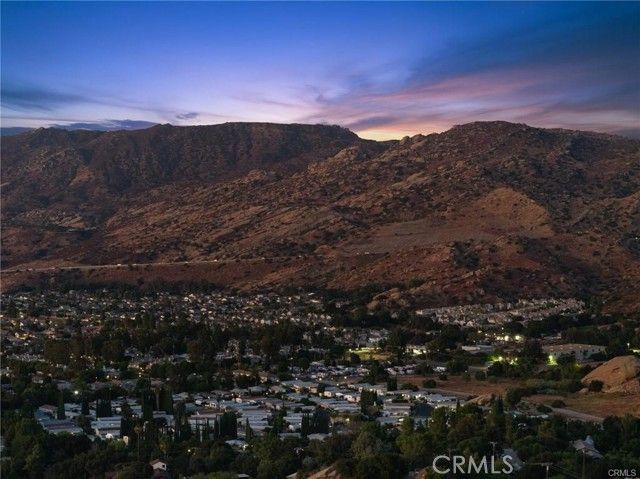 956 Crown Hill, Simi Valley, CA 93063