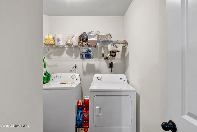 308 Channel Run Lane, Sneads Ferry, NC 28460