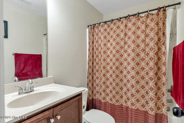 308 Channel Run Lane, Sneads Ferry, NC 28460