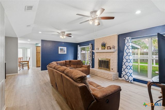 205 Westchester Drive, Victoria, TX 77904