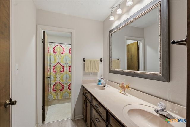 205 Westchester Drive, Victoria, TX 77904