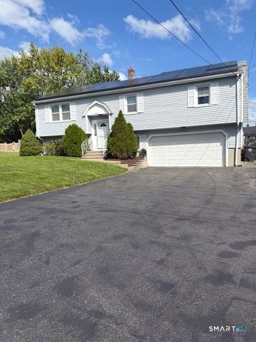 136 Oxford Road, Milford, CT 06460