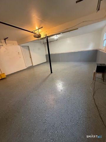 136 Oxford Road, Milford, CT 06460