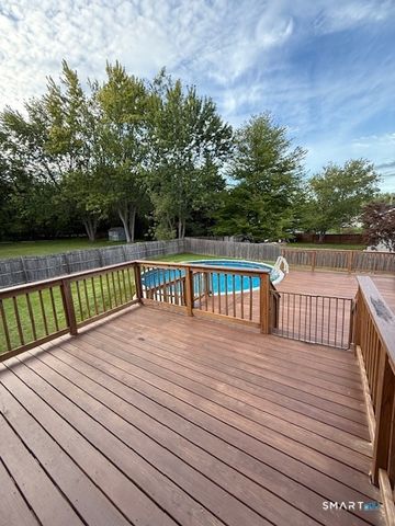 136 Oxford Road, Milford, CT 06460