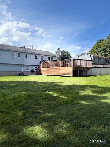 136 Oxford Road, Milford, CT 06460