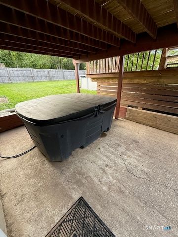 136 Oxford Road, Milford, CT 06460