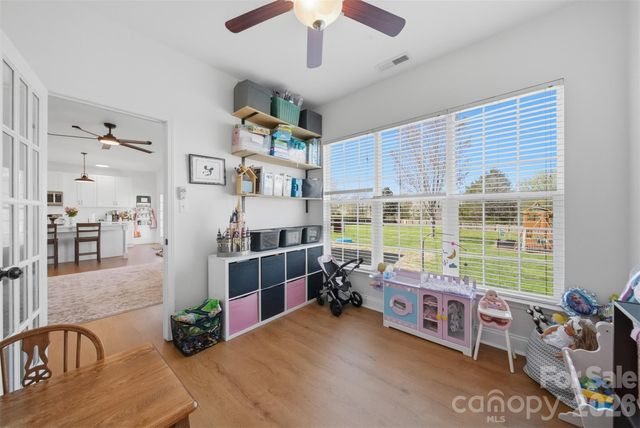 5050 Orchard Park Drive, Hickory, NC 28602