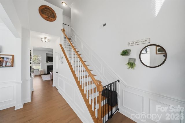 5050 Orchard Park Drive, Hickory, NC 28602