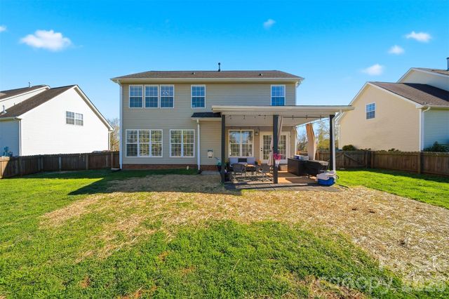 5050 Orchard Park Drive, Hickory, NC 28602