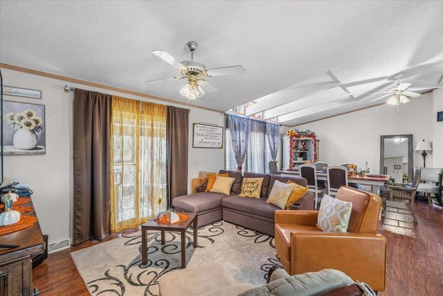 308 Twin Lakes Road, Chatsworth, GA 3O705