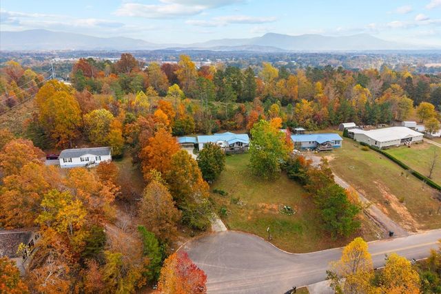 308 Twin Lakes Road, Chatsworth, GA 3O705