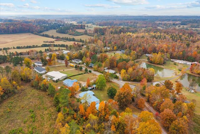 308 Twin Lakes Road, Chatsworth, GA 3O705