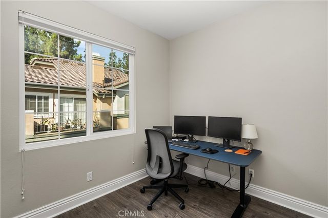 11916 Tivoli Park Row 1, San Diego, CA 92128