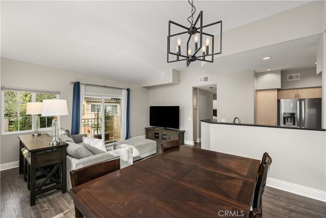 11916 Tivoli Park Row 1, San Diego, CA 92128