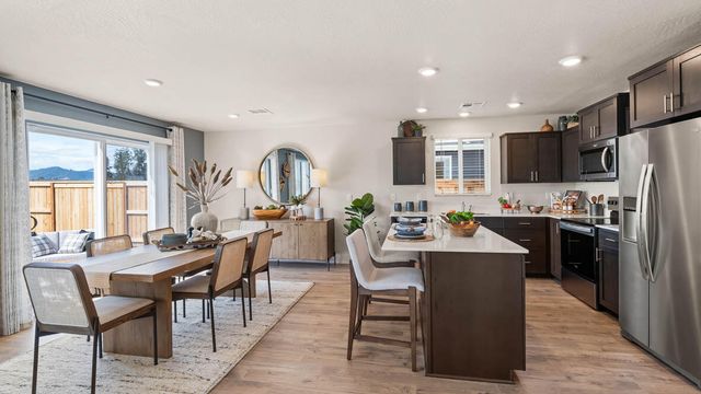 2635 Addysen Pk Way, Medford, OR 97501