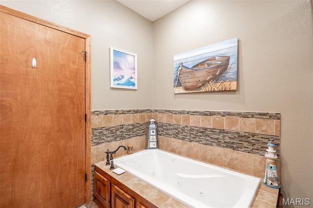 81 Southern Comfort, Doniphan, MO 63935